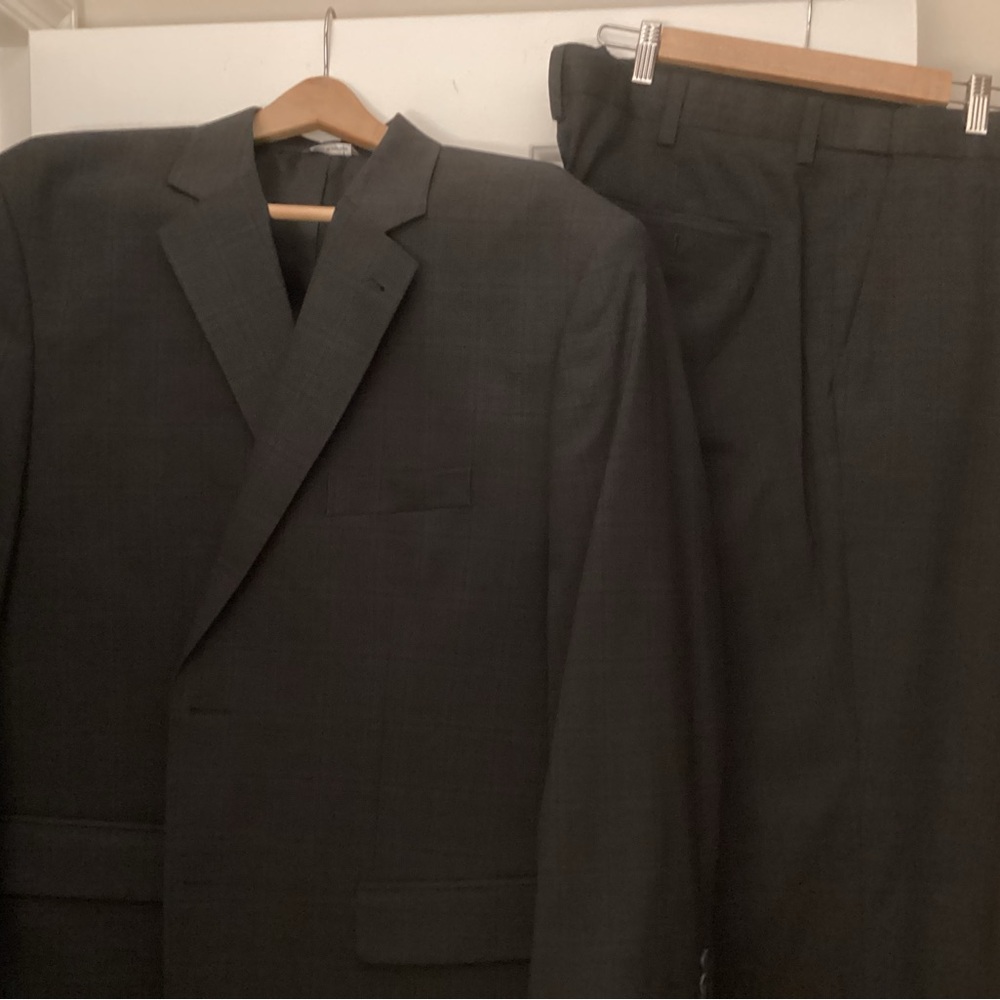 Oak Hill Men’s Suit